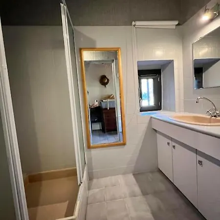 Semesterbostad La P'tite Pause